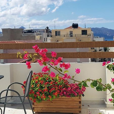 The Little Big Apartment In The Heart Of Heraklion Exteriör bild