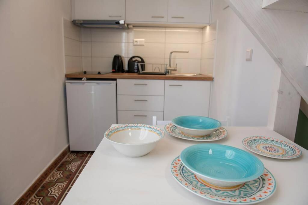 The Little Big Apartment In The Heart Of Heraklion Exteriör bild